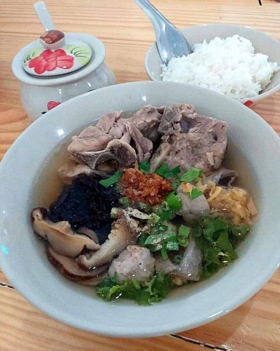 ต้มเลือดหมู